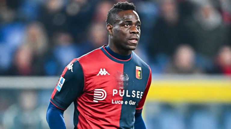 Balotelli Genoa.jpg